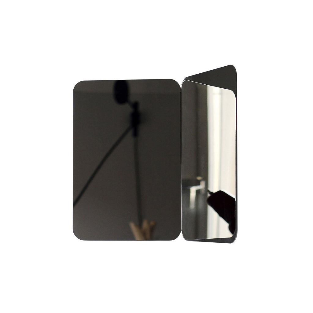 T　Artek(アルテック)124° Mirror 124° Mirror by Daniel Rybakken for Artek – Vertigo Home
