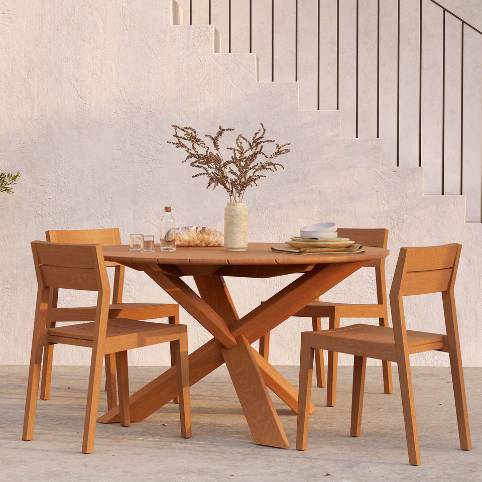 Teak Circle Outdoor Dining Table by Ethnicraft
