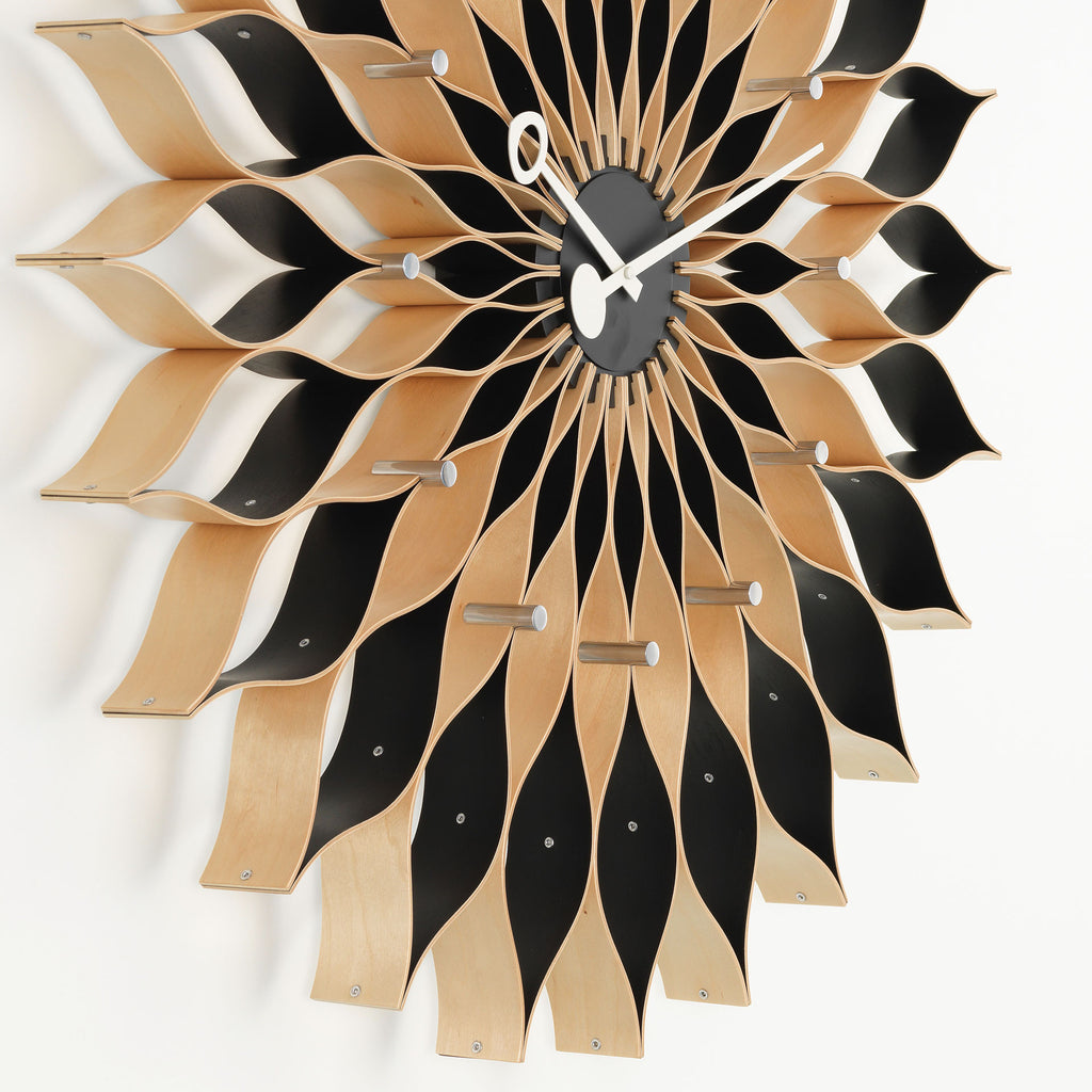 Sunflower Clock by George Nelson – Vertigo Home