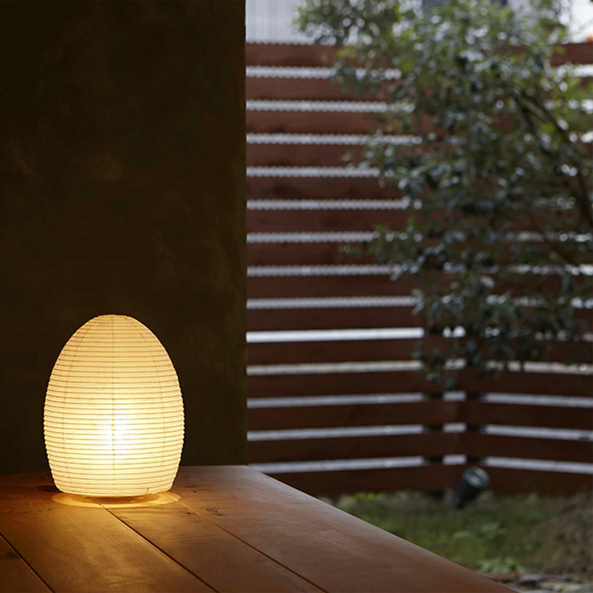Paper Moon Lamp 01 - The Egg