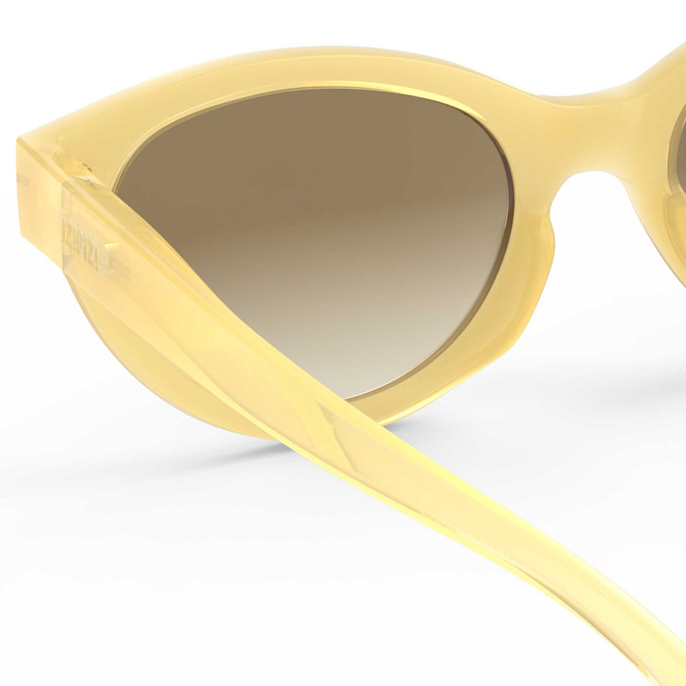 Luz in Pastry Dream Limited Edition Sunglasses Alegria Summer Capsule Collection '26 by Izipizi