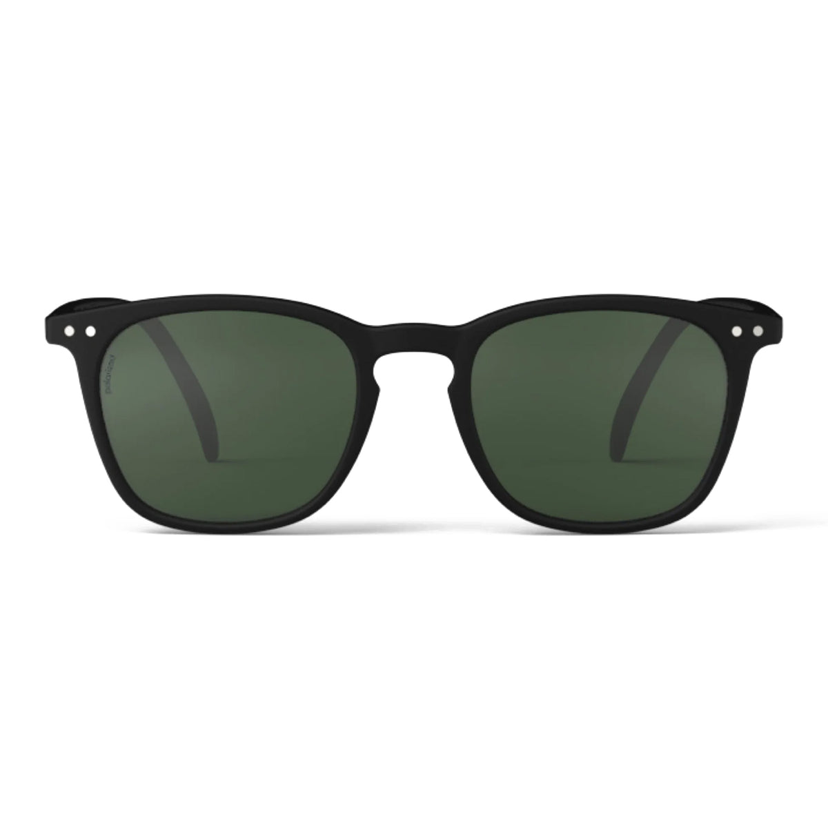Black #E Polarized Sunglasses by Izipizi