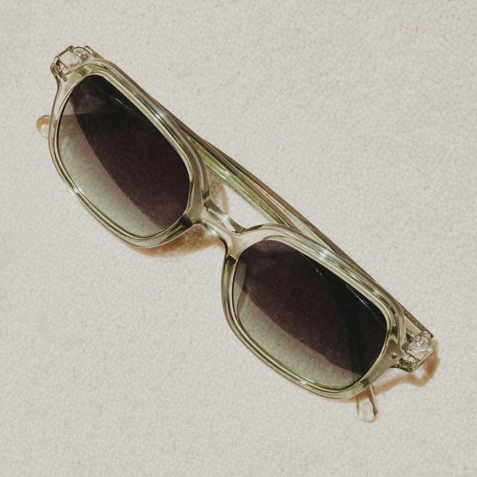Station Seat #OFFICE Sunglasses by IZIPIZI – Morning Express AW26