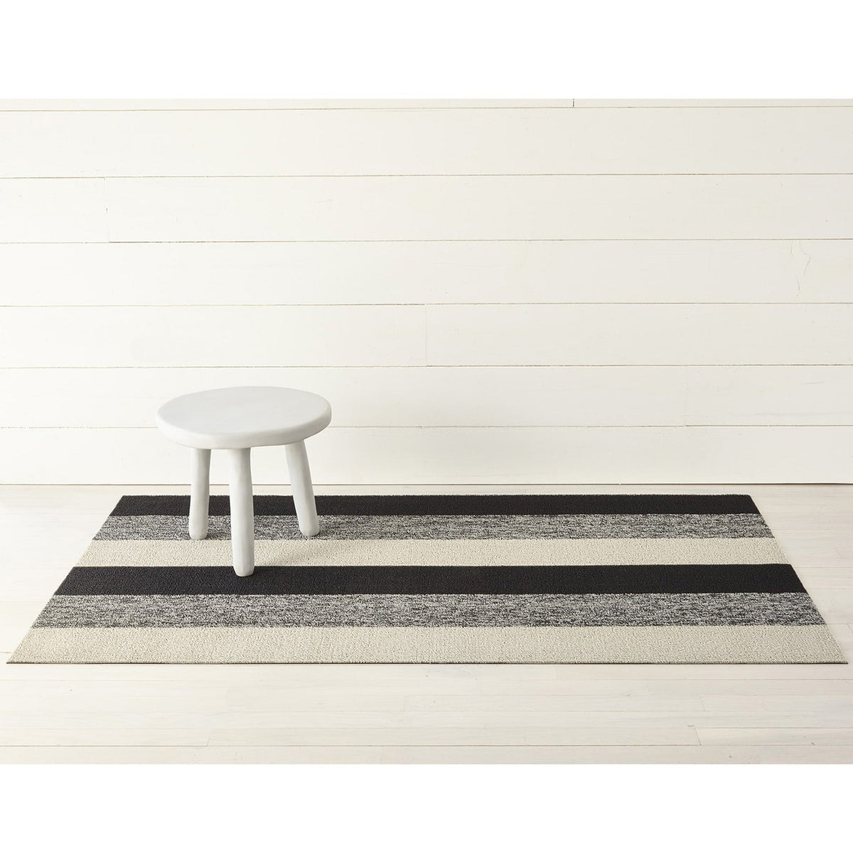 Salt & Pepper Marbled Stripe Shag Mat by Chilewich