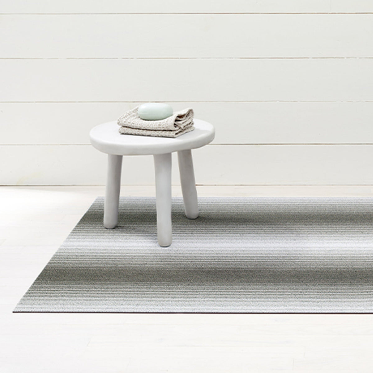 Stone Fade Stripe Shag Mat by Chilewich