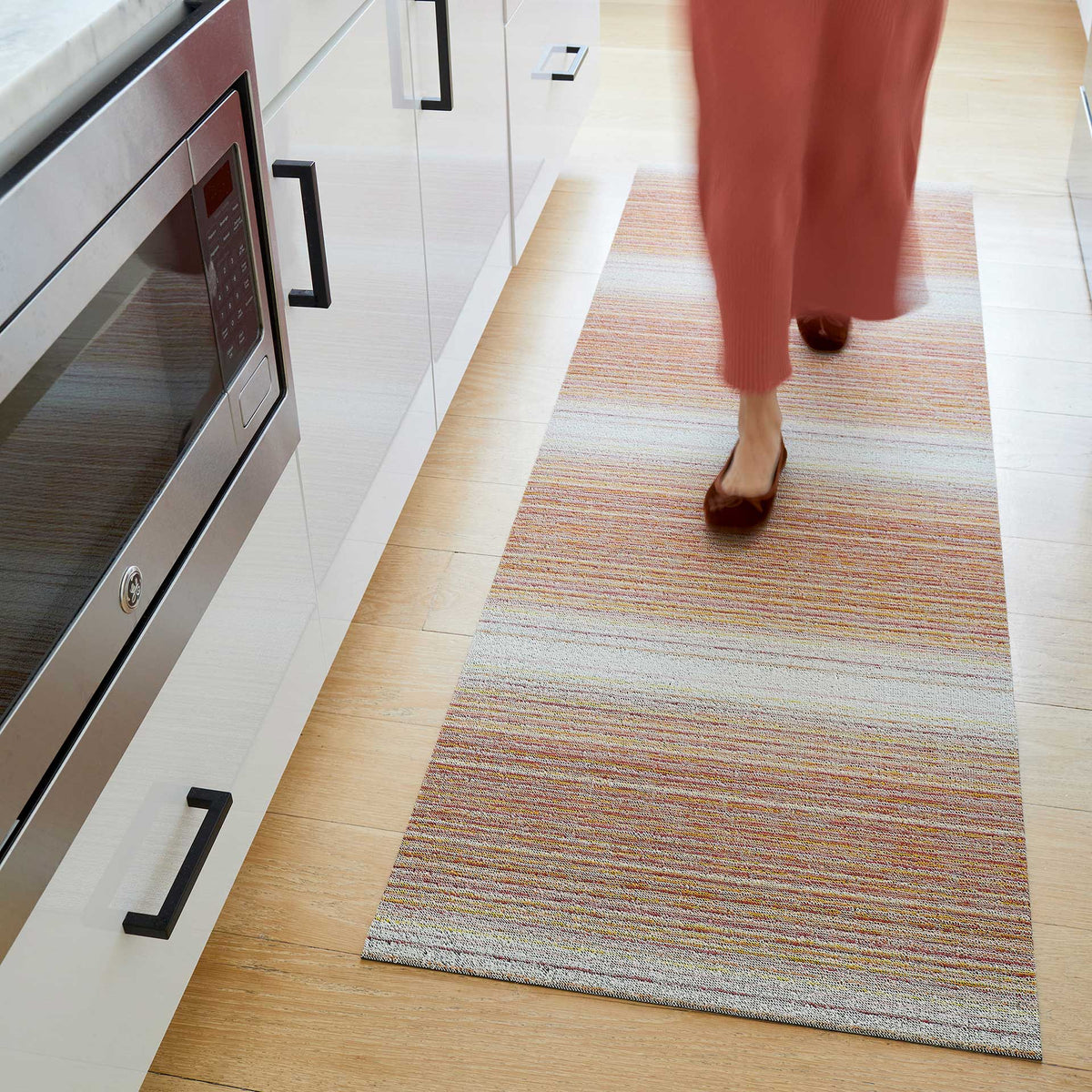 Sunrise Fade Stripe Shag Mat by Chilewich