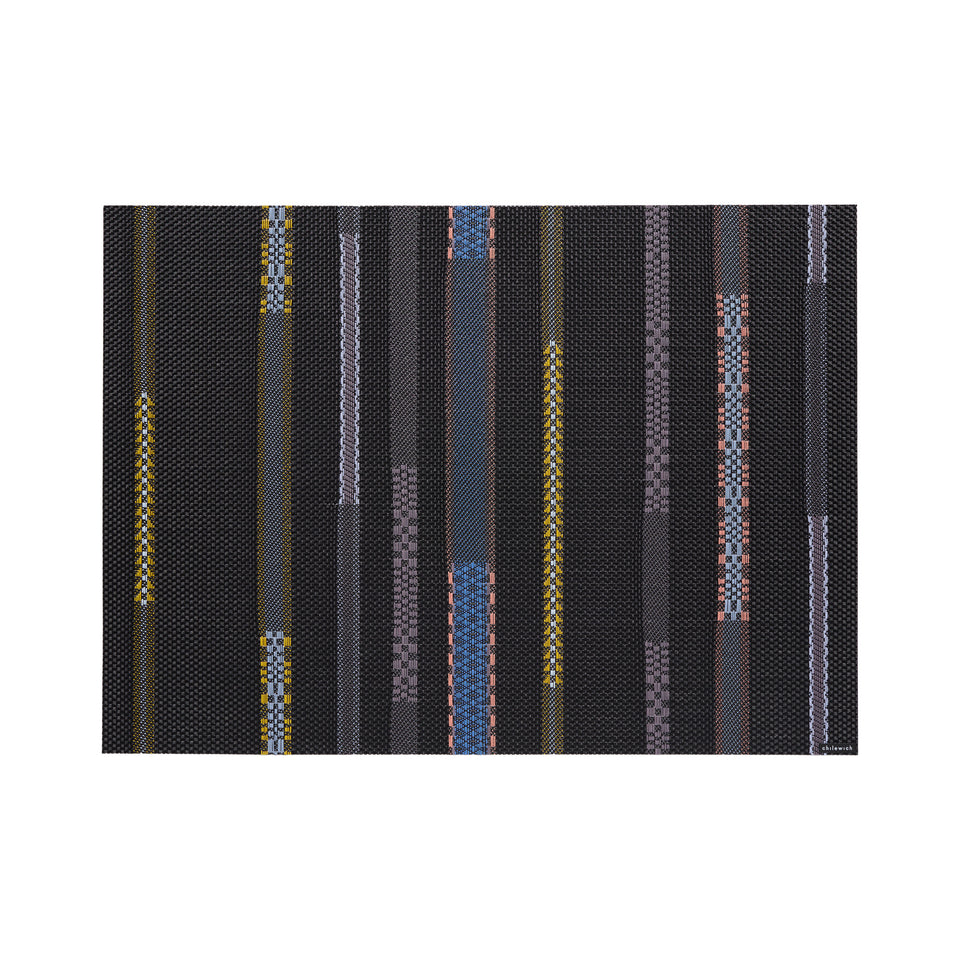 Chilewich Appliqué rectangle placemat in Nero, viewed from above on a white background