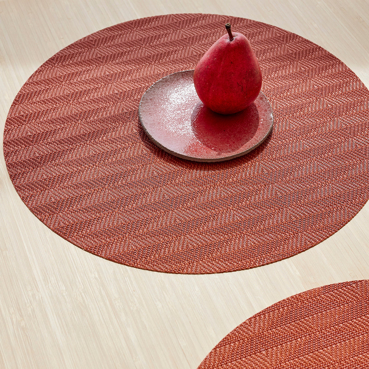 Chilewich Arrow placemat in Paprika, lifestyle detail