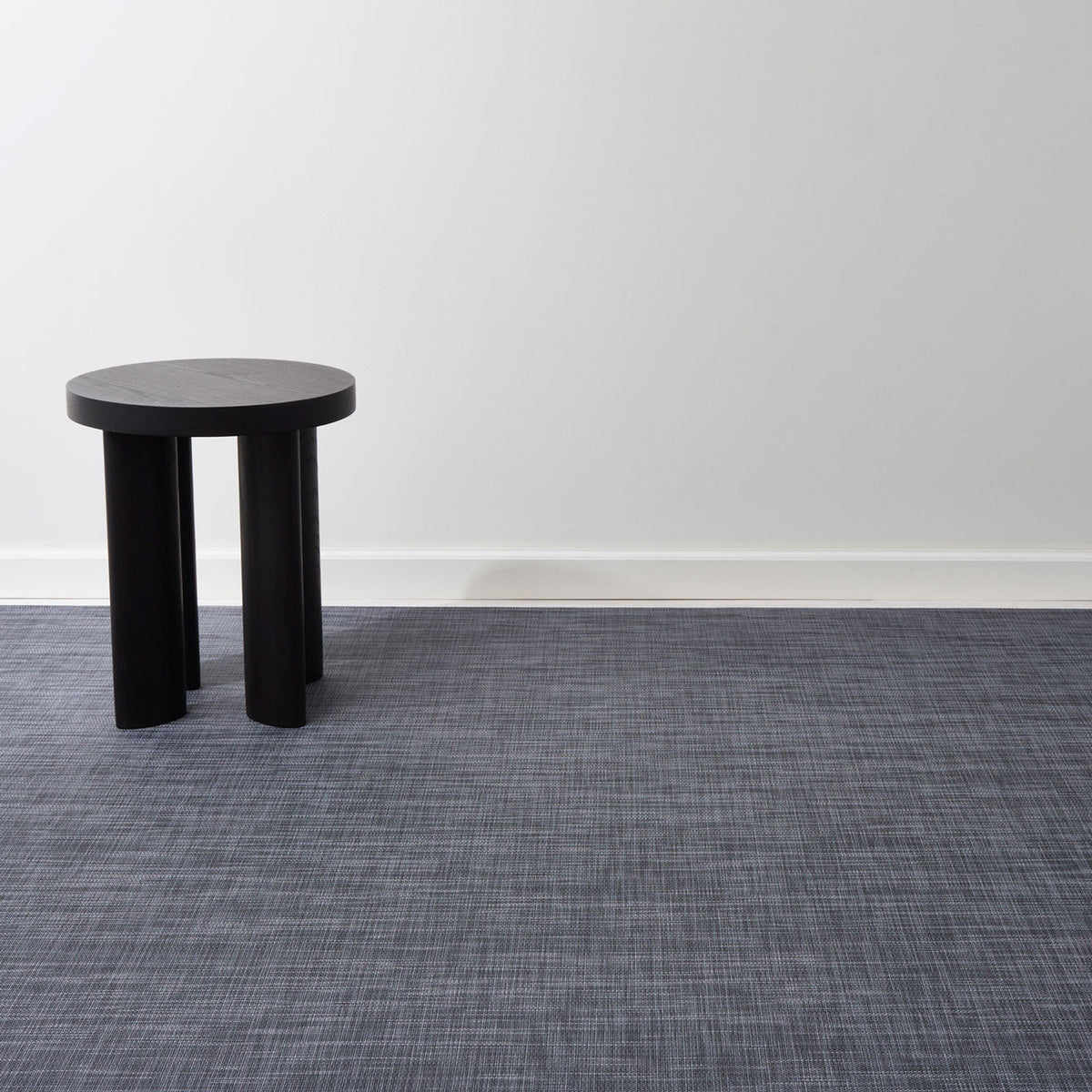 Mini Basketweave / Cool Grey woven floor mat by Chilewich, interior setting