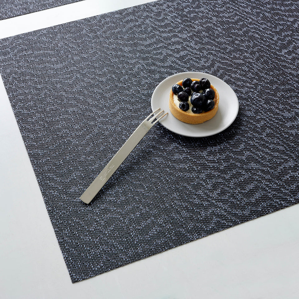 Chilewich Moiré placemat in Zephyr, lifestyle detail
