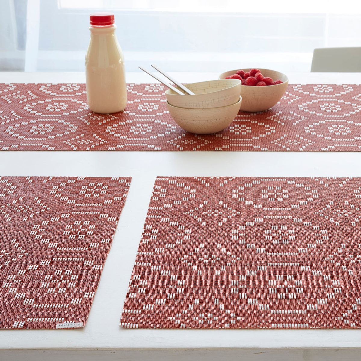 Chilewich Overshot placemat in Paprika, lifestyle detail