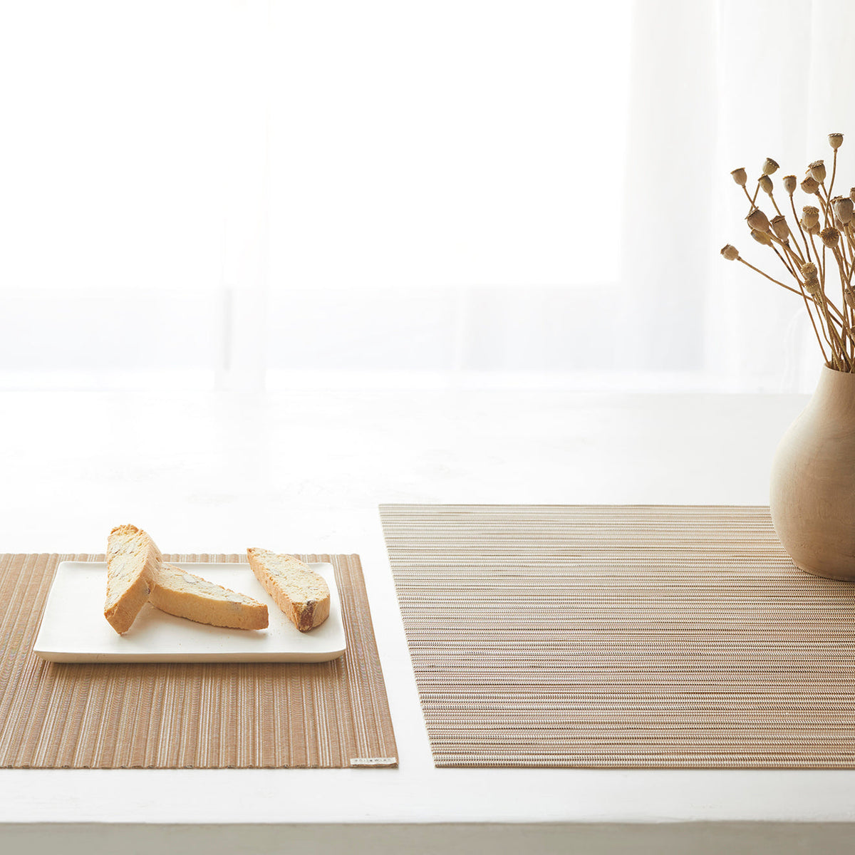 Chilewich Rib Weave placemat in Butterscotch, lifestyle detail