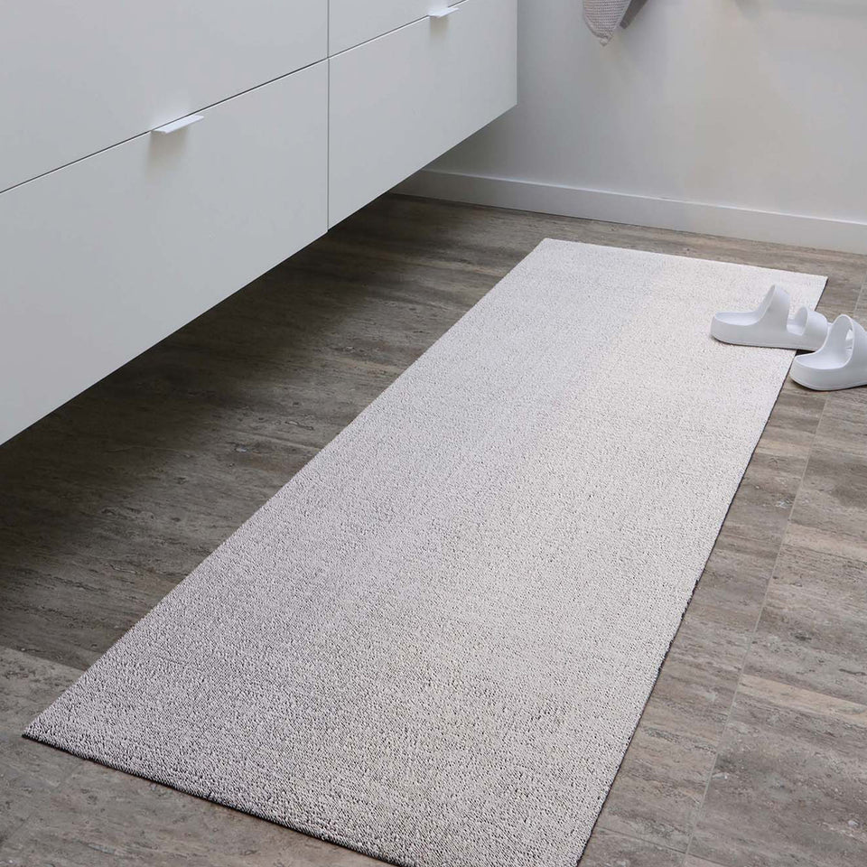 Super White Solid Shag Mat by Chilewich