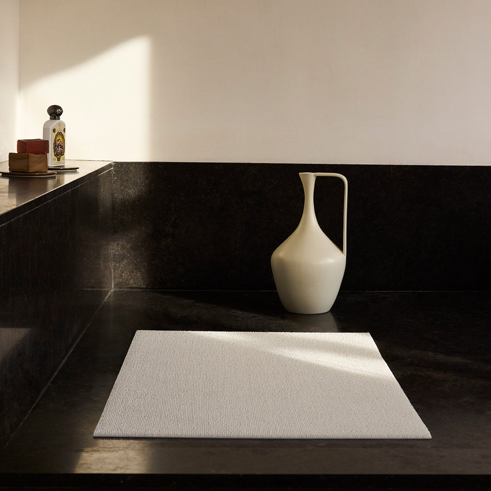 Snow Solid Shag Mat by Chilewich