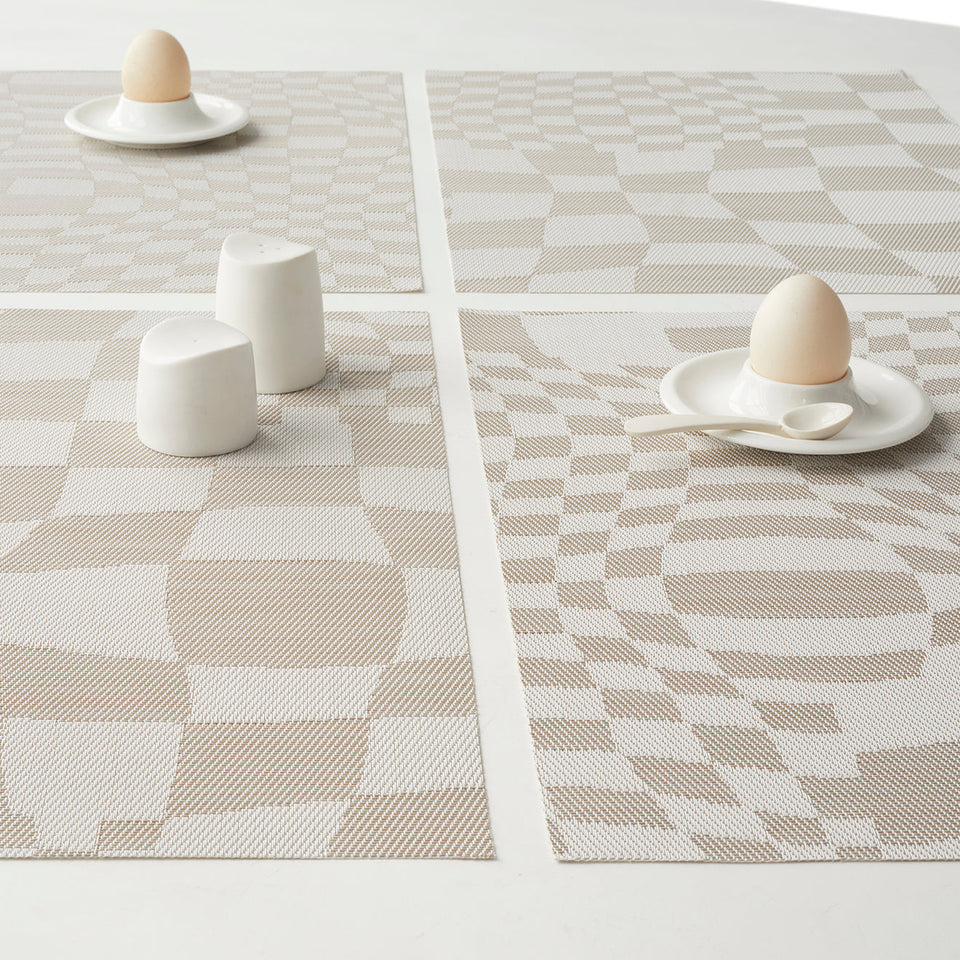 Chilewich Warp placemat in Sand, lifestyle detail