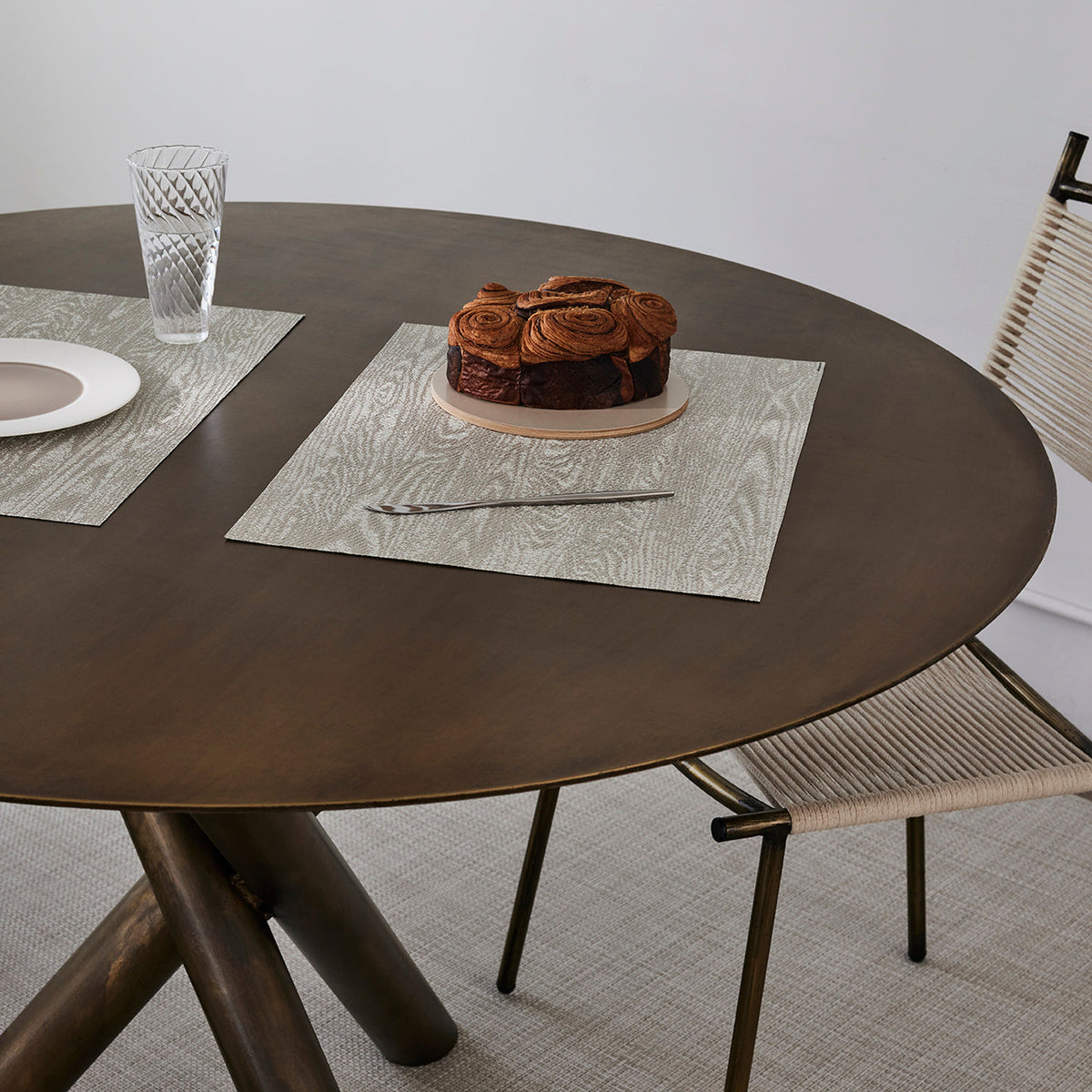 Chilewich Woodgrain placemat in Birch, lifestyle detail