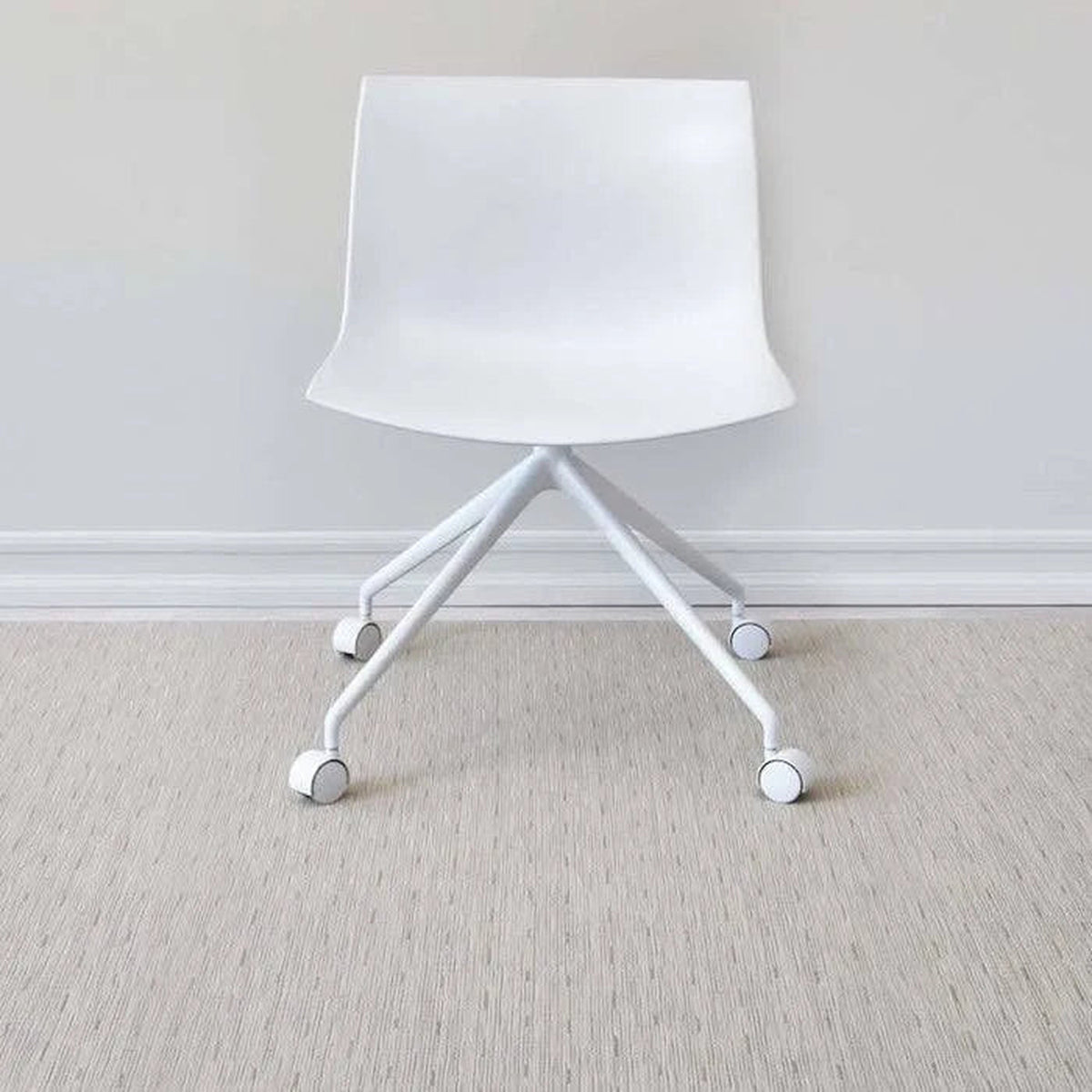 Bamboo / Oat woven floor mat by Chilewich, interior setting