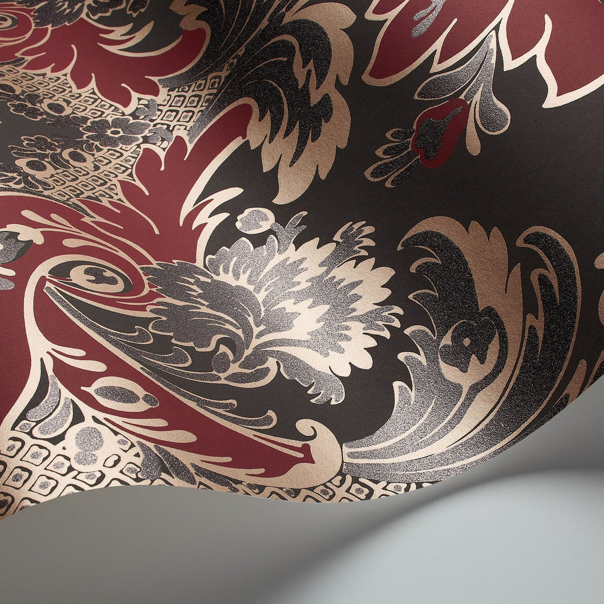 Cole & Son Aldwych in Metallic Gilver & Crimson on Charcoal — pattern detail