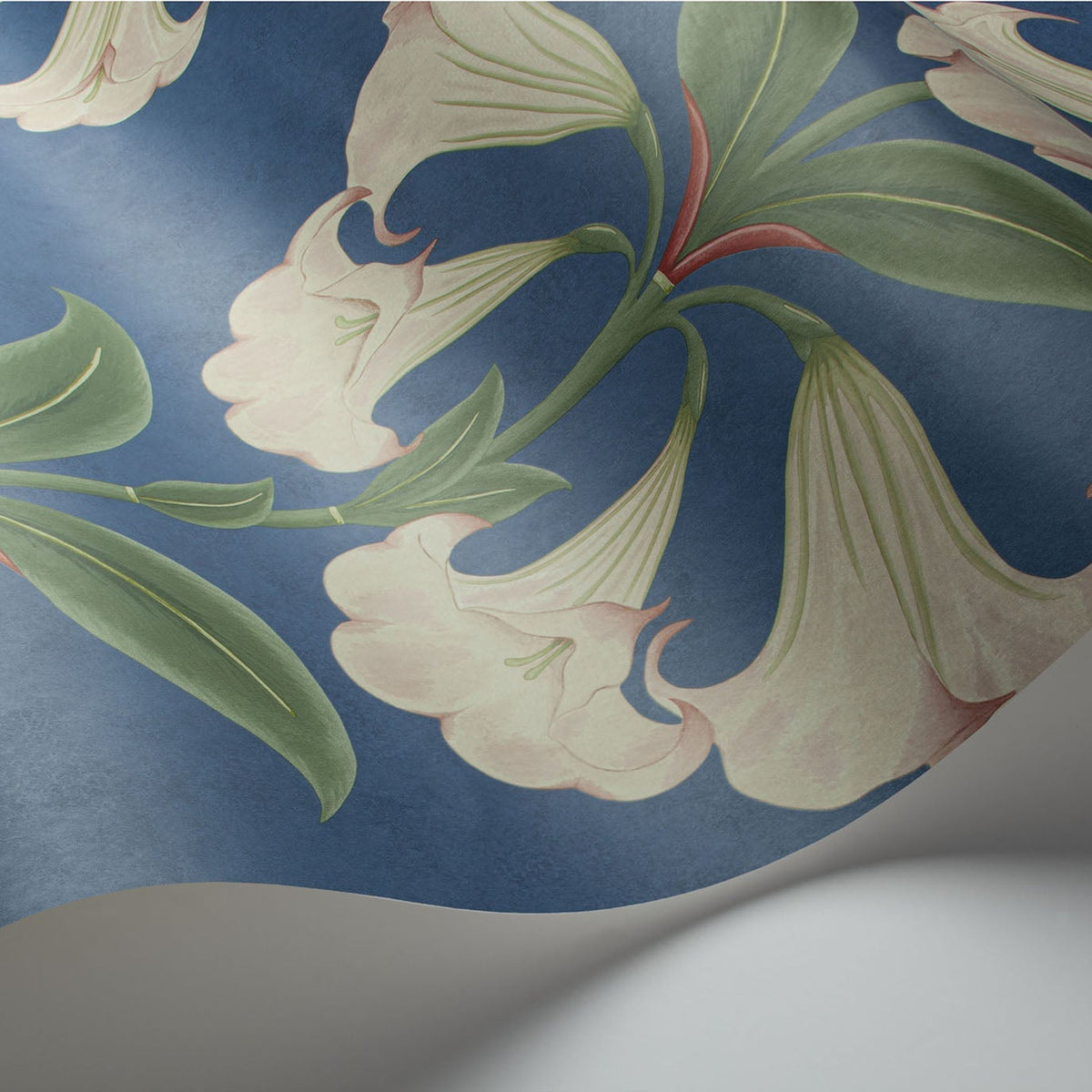 Cole & Son Angel's Trumpet in Ballet Slipper & Sage on Cerulean Sky — pattern detail