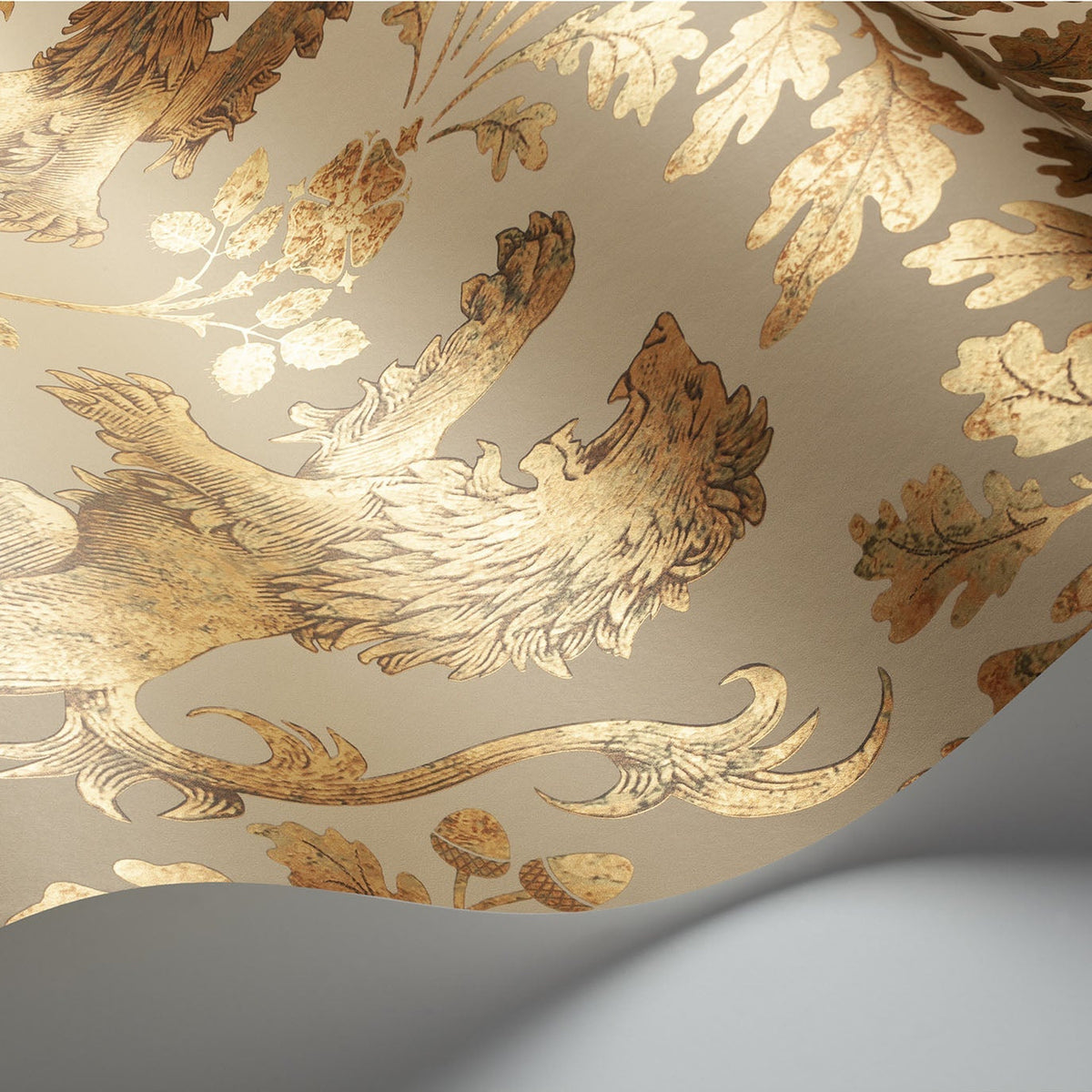 Cole & Son Boscobel Oak wallpaper in Metallic Gold on Oat — detail