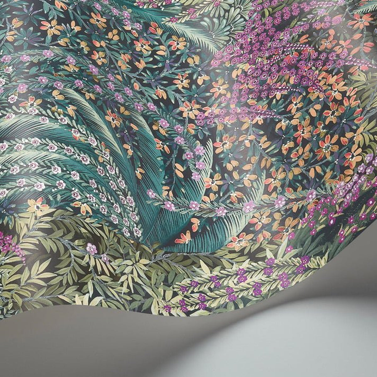 Cole & Son Cascade wallpaper in Teal & Viridian — detail