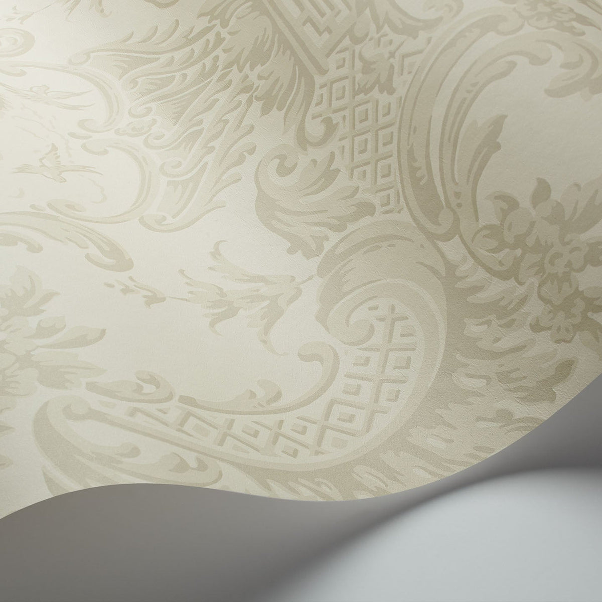 Cole & Son Chippendale China wallpaper in Cream — detail