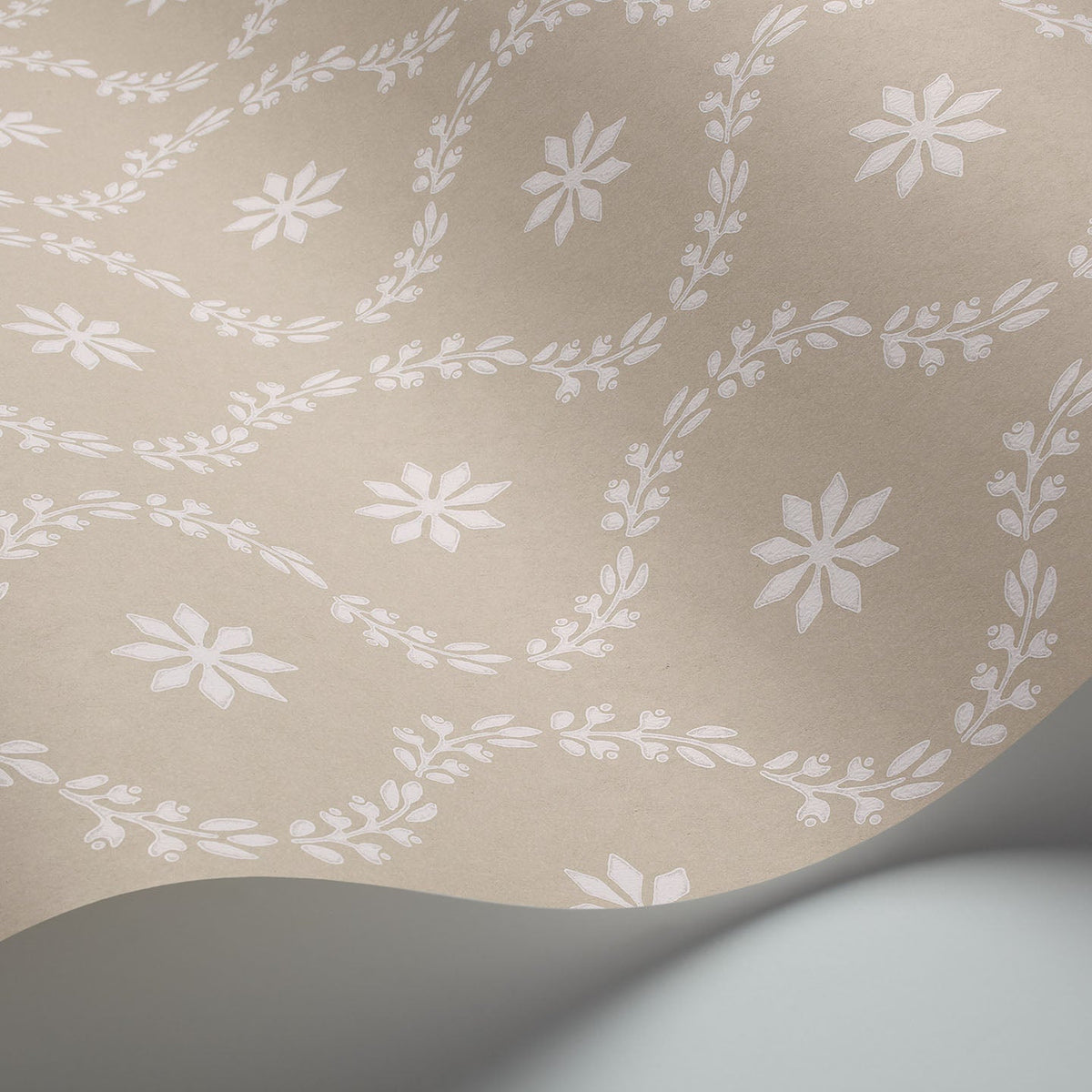 Cole & Son Clandon wallpaper in Chalk on Linen — detail