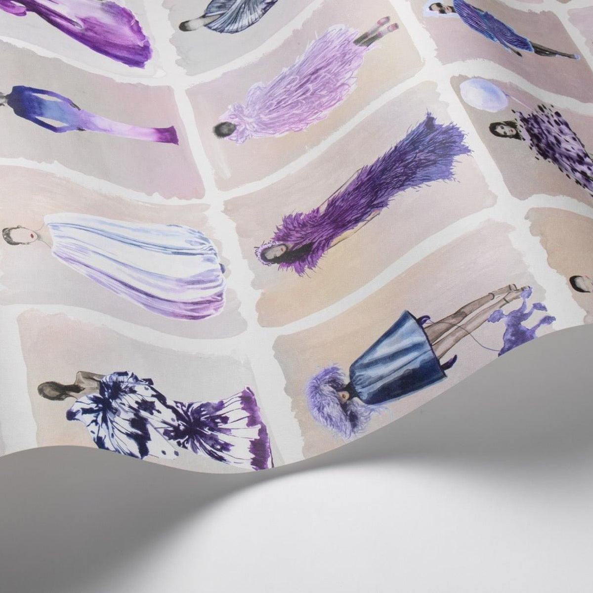 Cole & Son Couture Carousel wallpaper in Lavender — detail