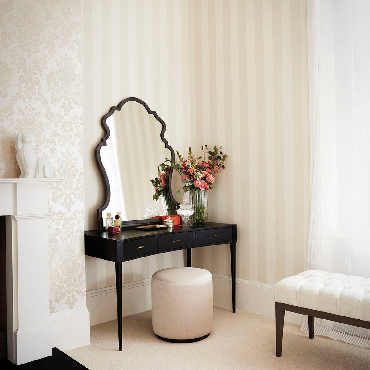 Cole & Son Glastonbury Stripe wallpaper in Cream