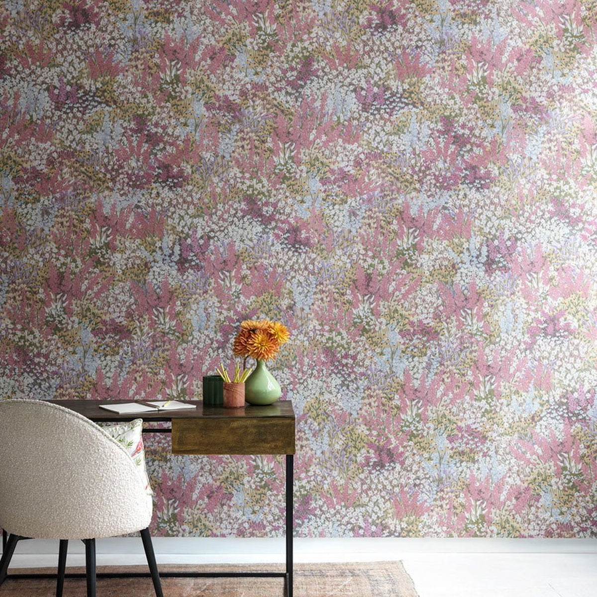 Cole & Son Grande Fleur (2 roll set) wallpaper in Peach & Blush