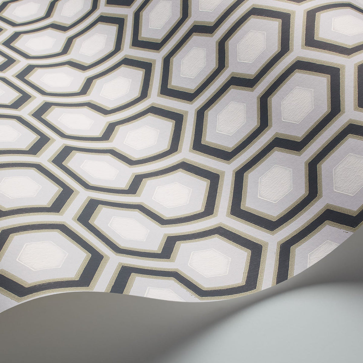 Cole & Son Hicks' Hexagon wallpaper — Ink & White on Heath Grey
