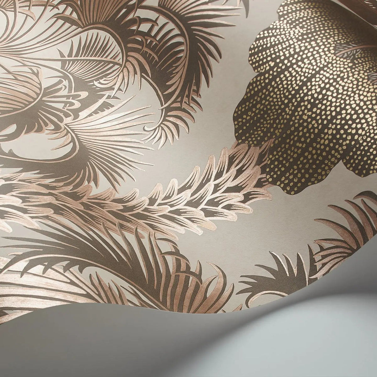 Cole & Son Hollywood Palm wallpaper — Metallic Rose Gold on Shell