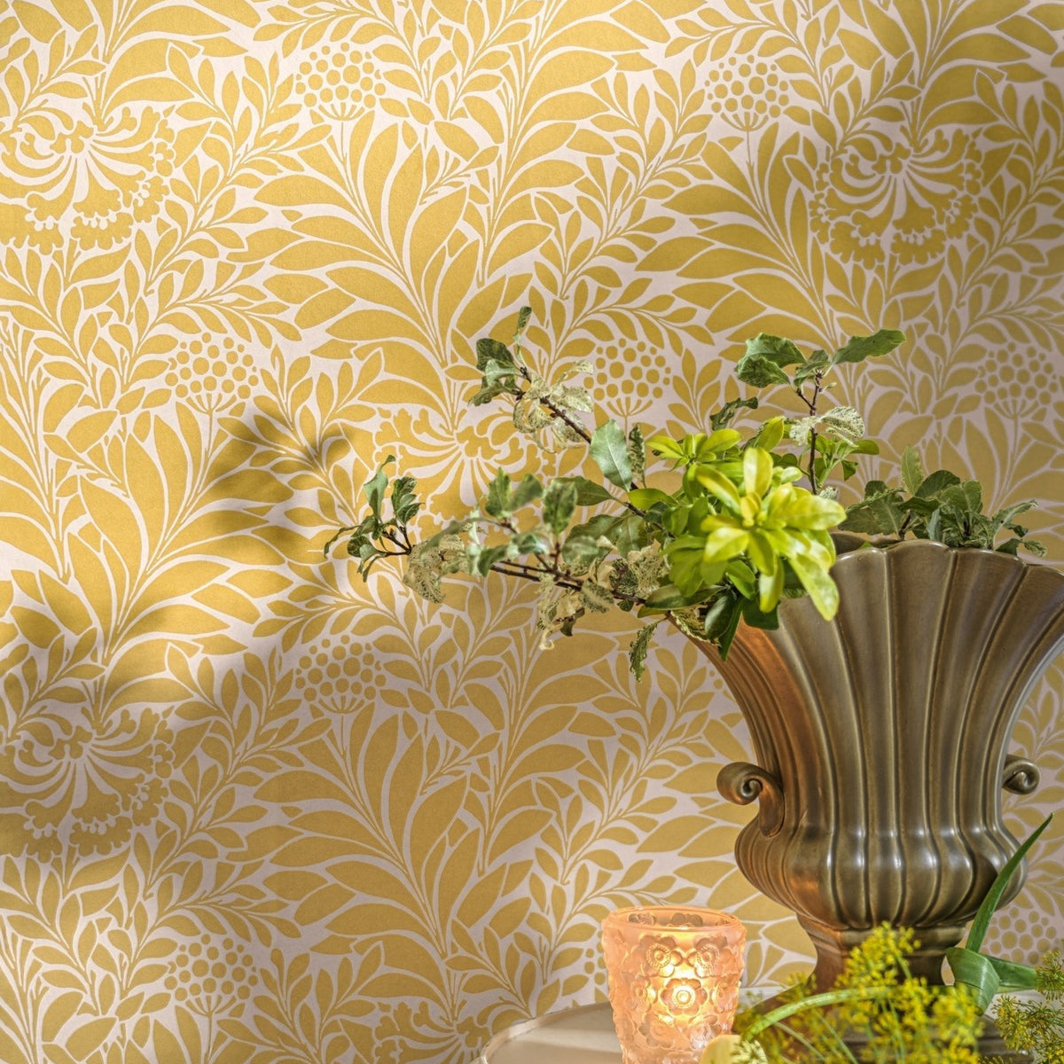 Cole & Son Honeysuckle wallpaper — Daffodil