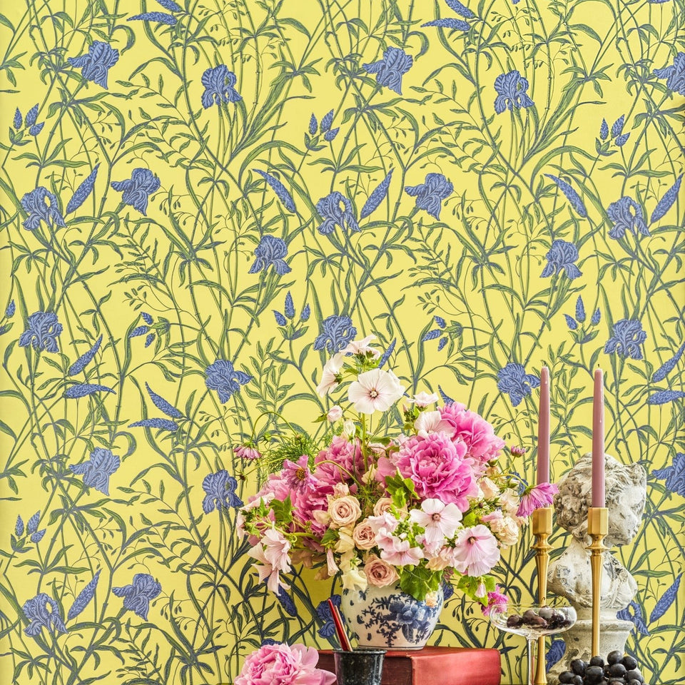 Cole & Son Iris wallpaper