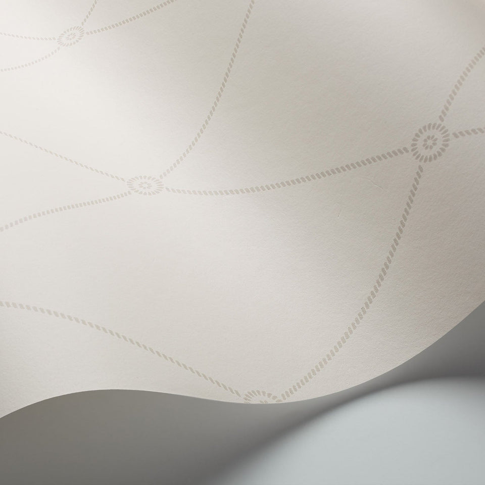 Large Georgian Rope Trellis wallpaper by Cole & Son — White