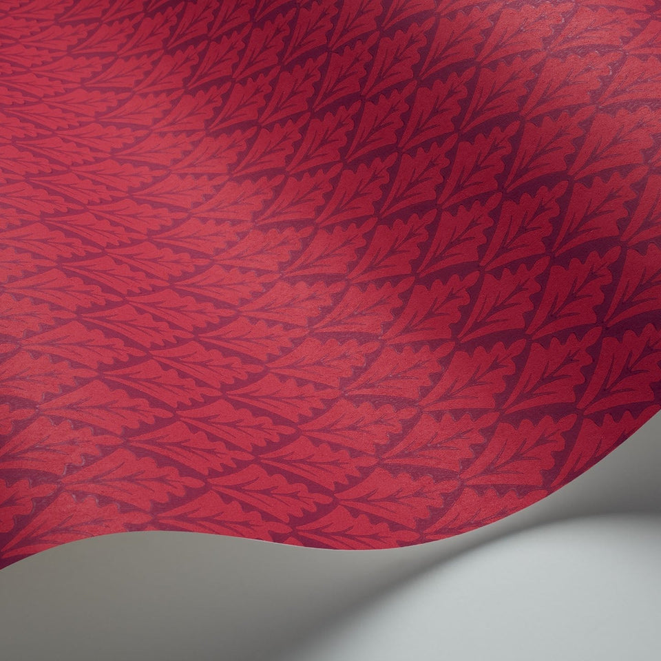 Lee Priory wallpaper by Cole & Son — Magenta & Rouge
