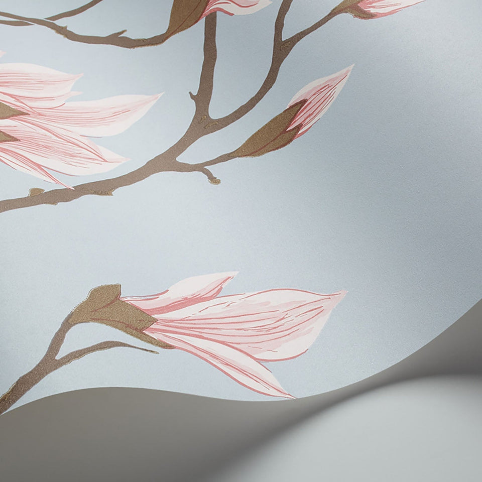 Magnolia wallpaper by Cole & Son, Rose on Sky Blue, detail