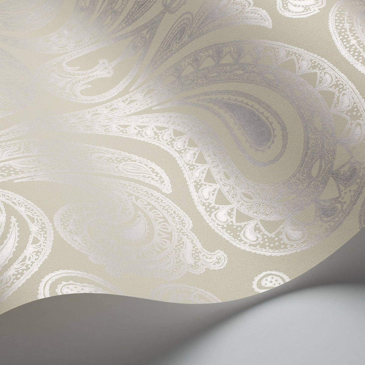 Malabar wallpaper by Cole & Son, Silver on Soft Olive, detail