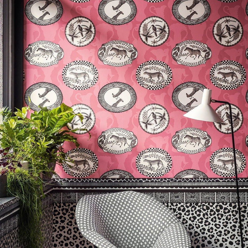 Matrinah wallpaper by Cole & Son, Soot & Snow on Fuchsia, room setting