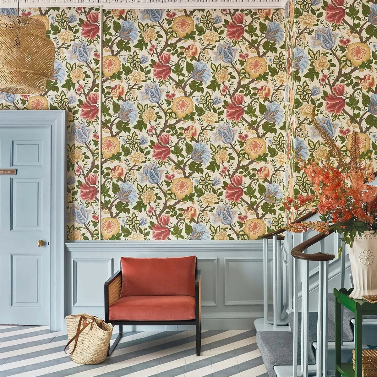 Cole & Son Midsummer Bloom 116/4013 wallpaper room setting