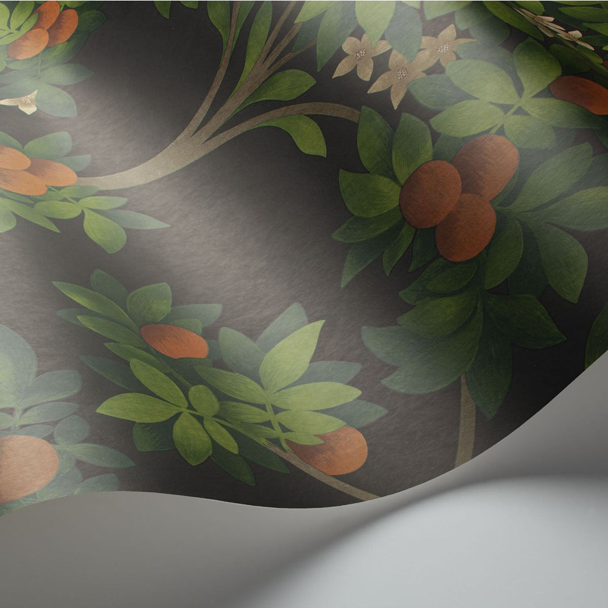 Cole & Son Orange Blossom 117/1003 wallpaper curved detail