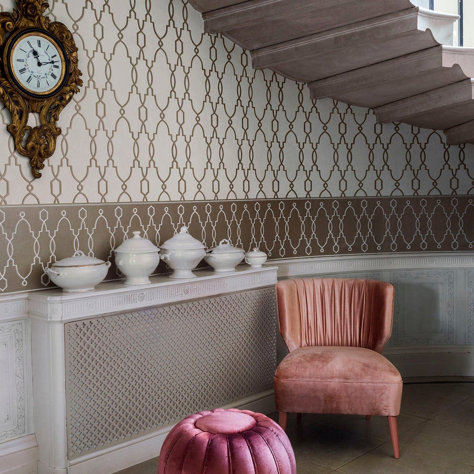 Cole & Son Parterre wallpaper — Metallic Antique Gold on White room setting