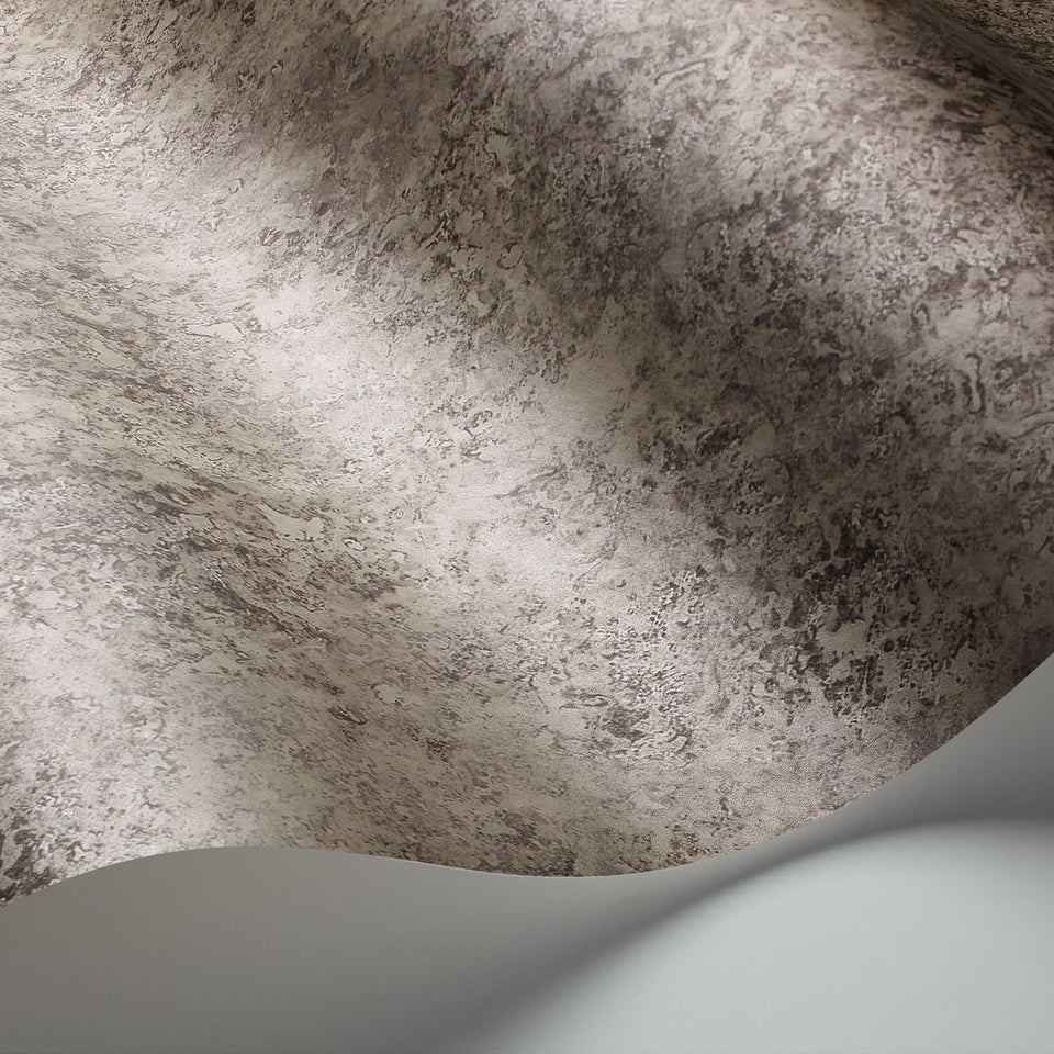 Cole & Son Patina Haze wallpaper — Taupe detail