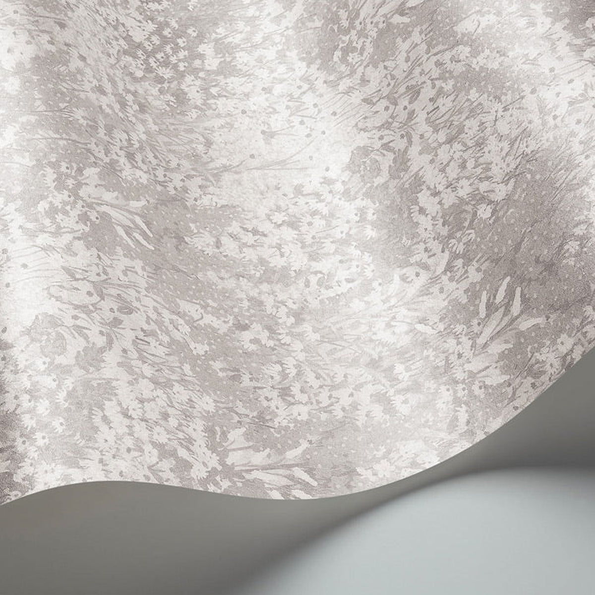 Cole & Son Petite Fleur wallpaper — Platinum Matte detail