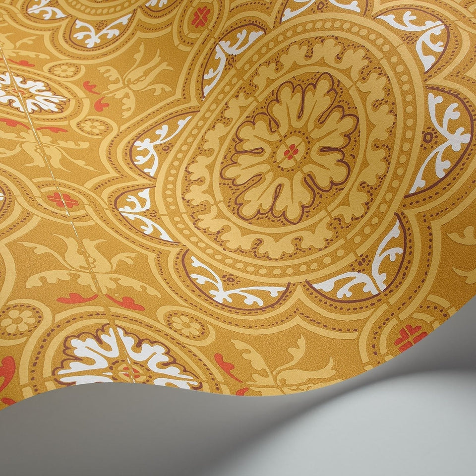 Cole & Son Piccadilly wallpaper — Ochre detail
