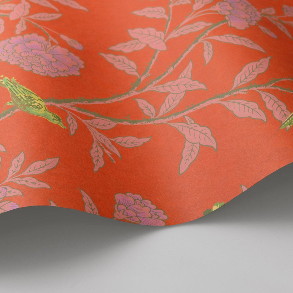Roseberry with Birds wallpaper in Vermillion by Cole & Son — finish detail