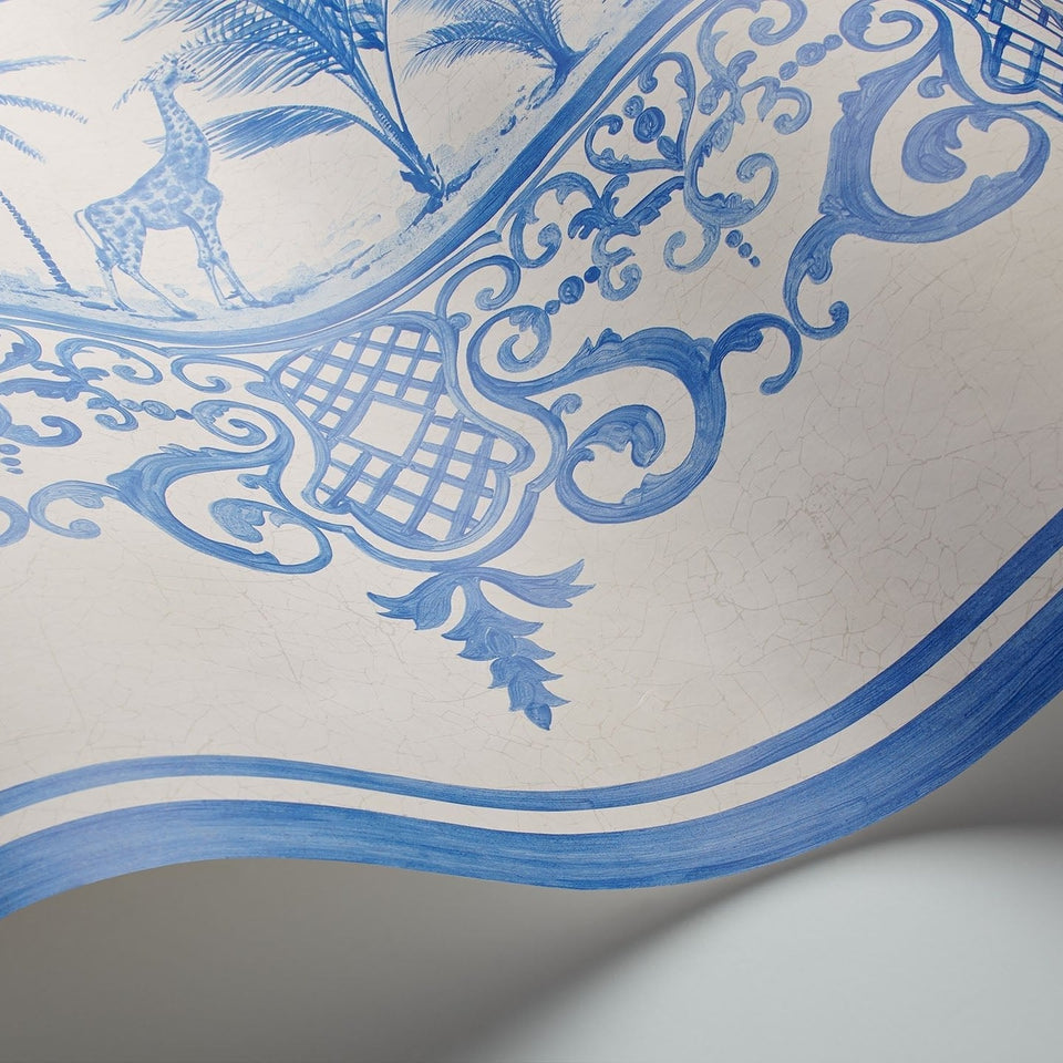 Rousseau Border by Cole & Son in Blue on White, curved paper detail
