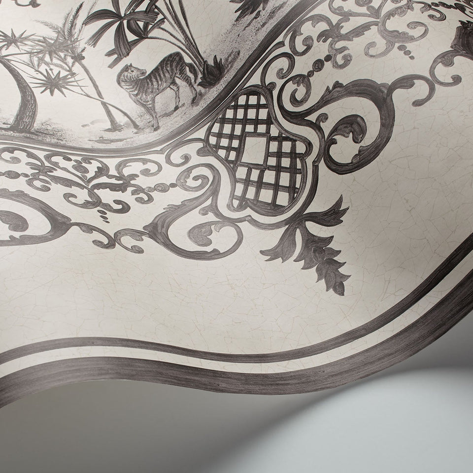 Rousseau Border by Cole & Son in Soot on Snow, curved paper detail