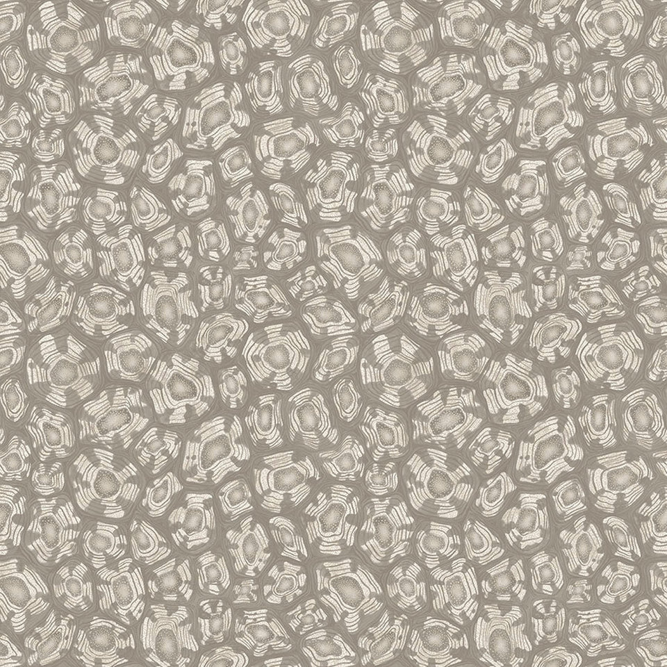 Savanna Shell wallpaper by Cole & Son in Shell Mica, Taupe & Metallic Gilver, design detail