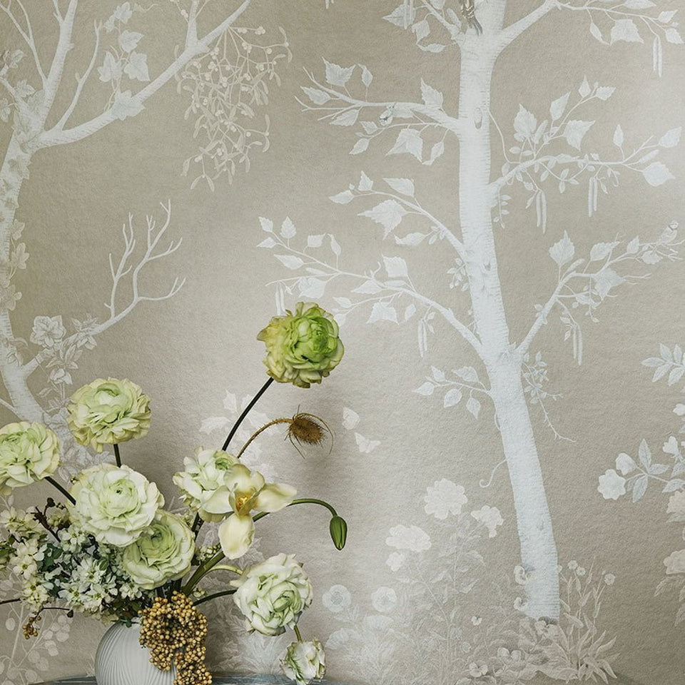 Seasonal Woods wallpaper by Cole & Son in Platinum Pearl, room setting